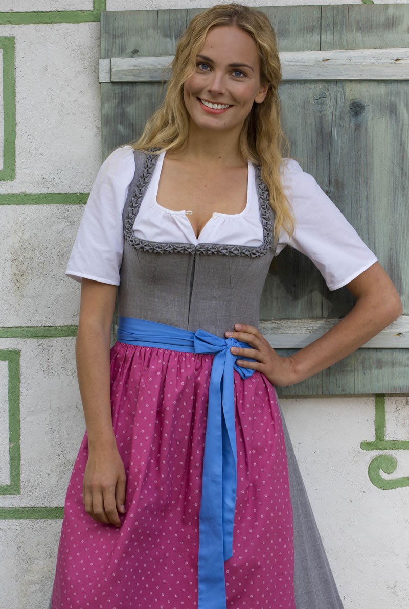 Dirndl Laura hellgrau
